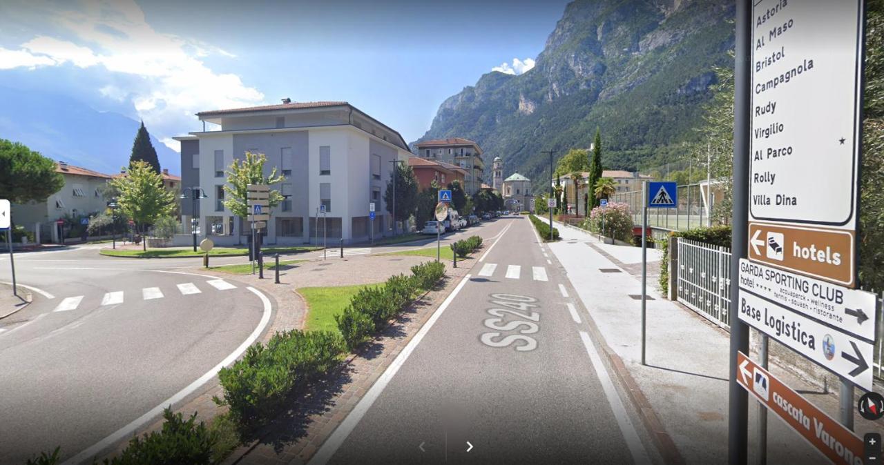 Casa Dante Apartment Riva del Garda Bagian luar foto